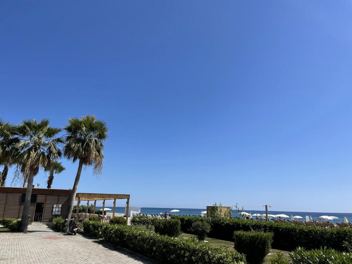 Sa Apartments! 300M To The Beach 알란야 외부 사진