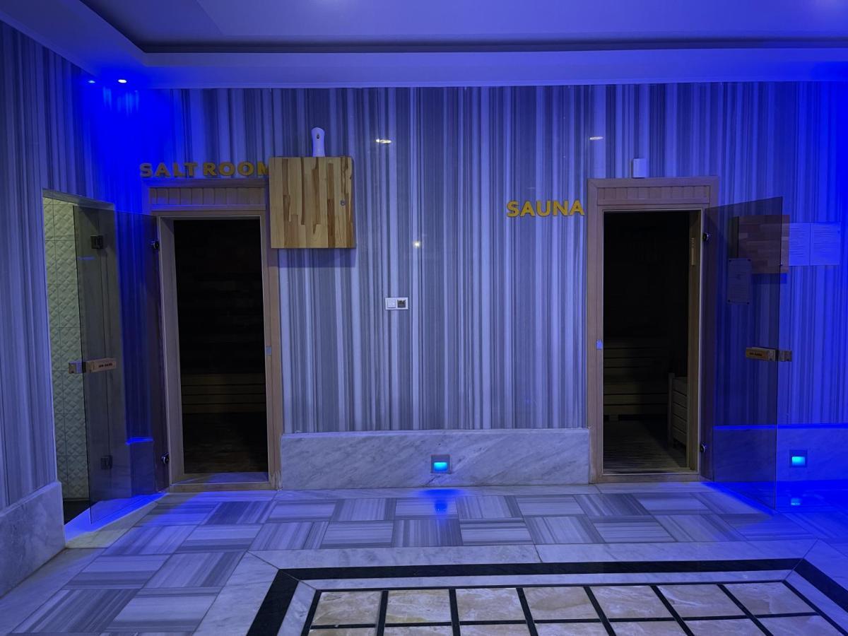 Sa Apartments! 300M To The Beach 알란야 외부 사진