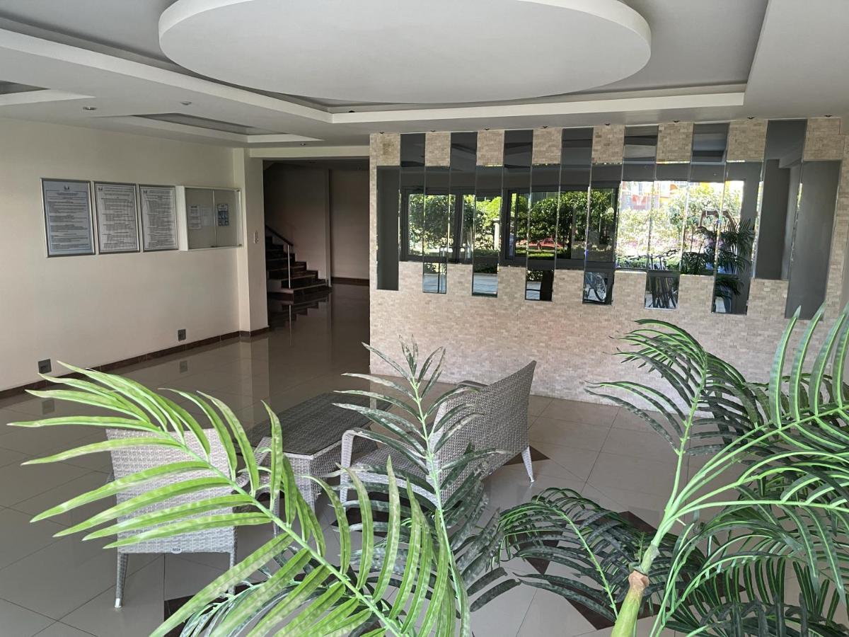 Sa Apartments! 300M To The Beach 알란야 외부 사진