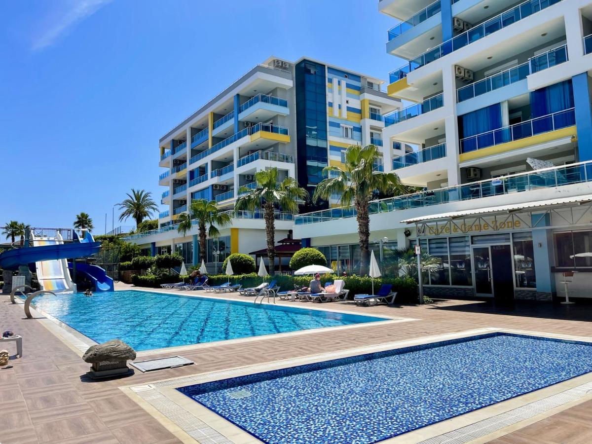 Sa Apartments! 300M To The Beach 알란야 외부 사진